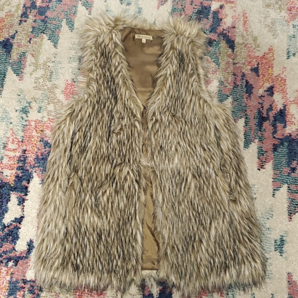 Faux fur vest